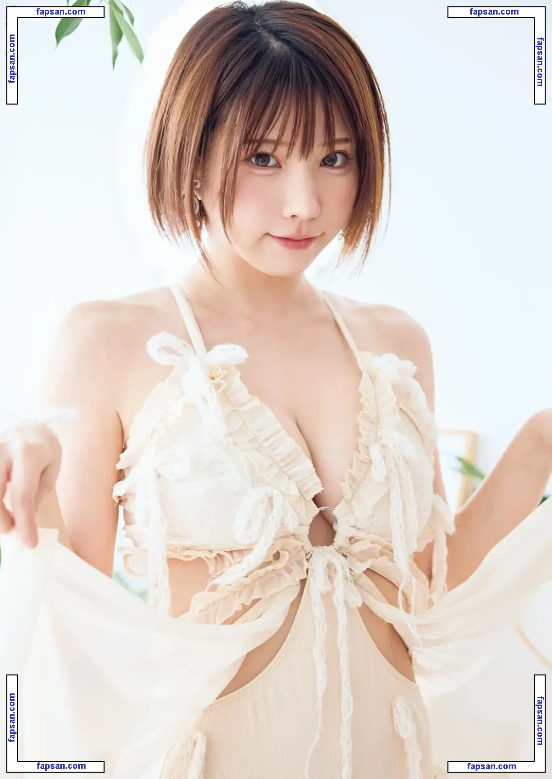 Enako nude photo #0397 from OnlyFans