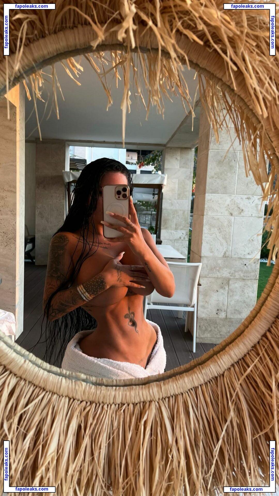 enisesudeofficial / enisesude nude photo #0011 from OnlyFans