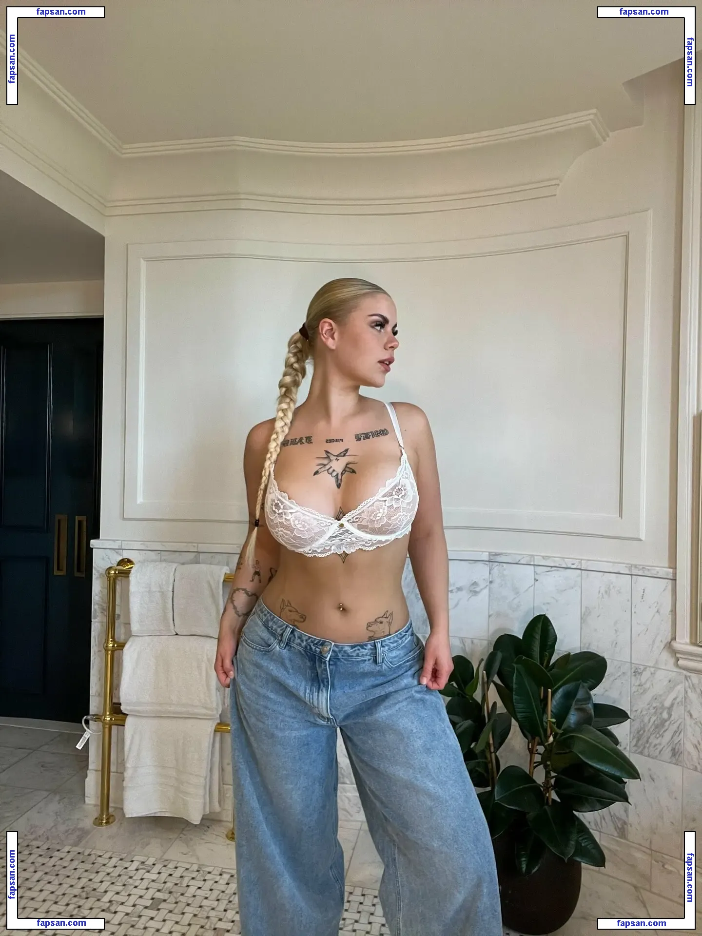 enulieporer nude photo #0004 from OnlyFans