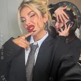 Era Istrefi голая #0008