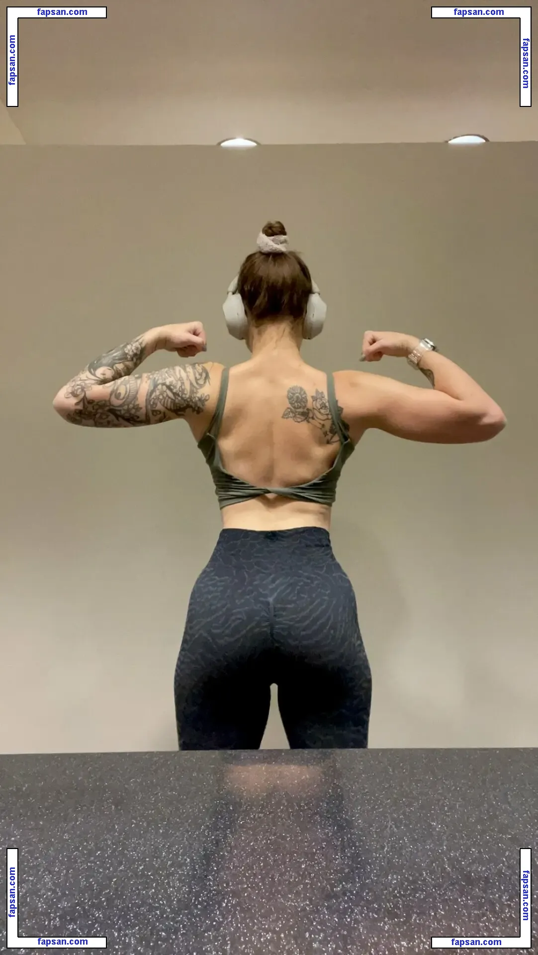 Eralia nude photo #0036 from OnlyFans