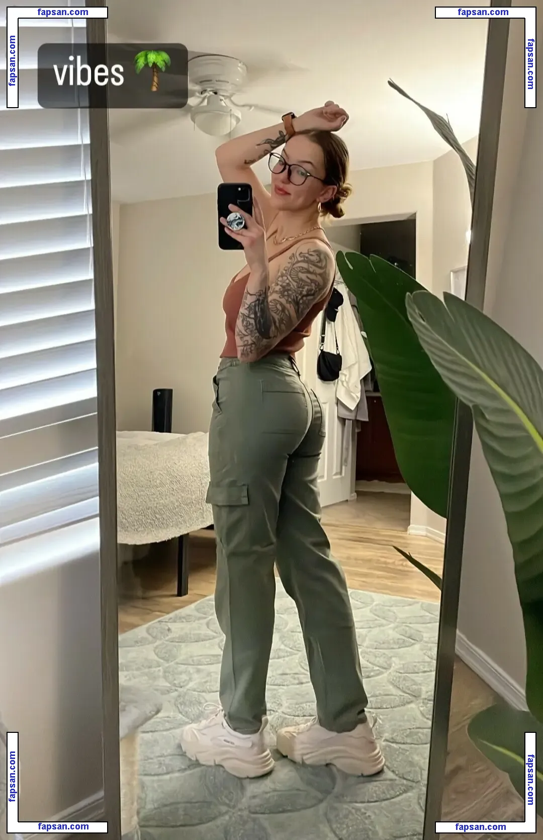 Eralia nude photo #0039 from OnlyFans