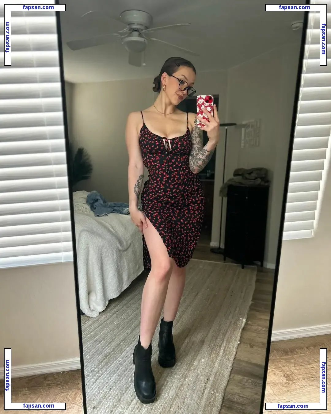 Eralia nude photo #0043 from OnlyFans