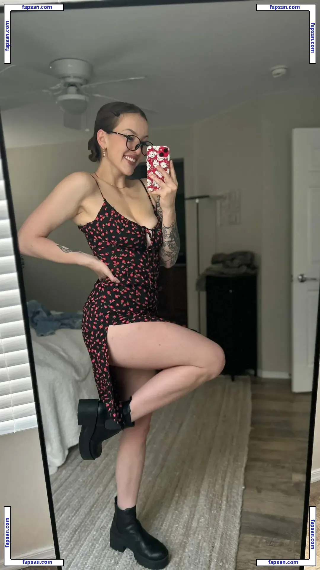 Eralia nude photo #0044 from OnlyFans