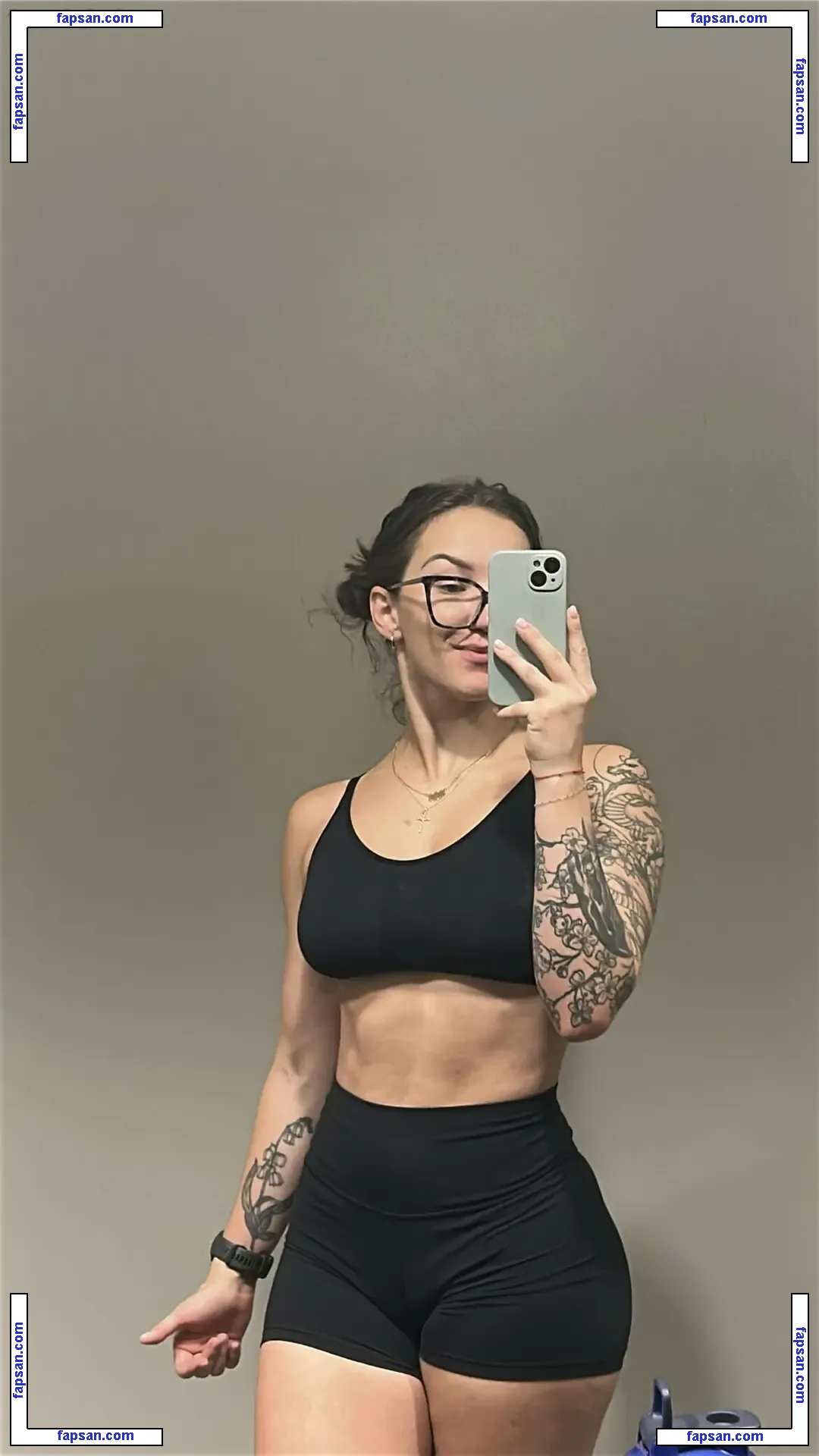 Eralia nude photo #0061 from OnlyFans