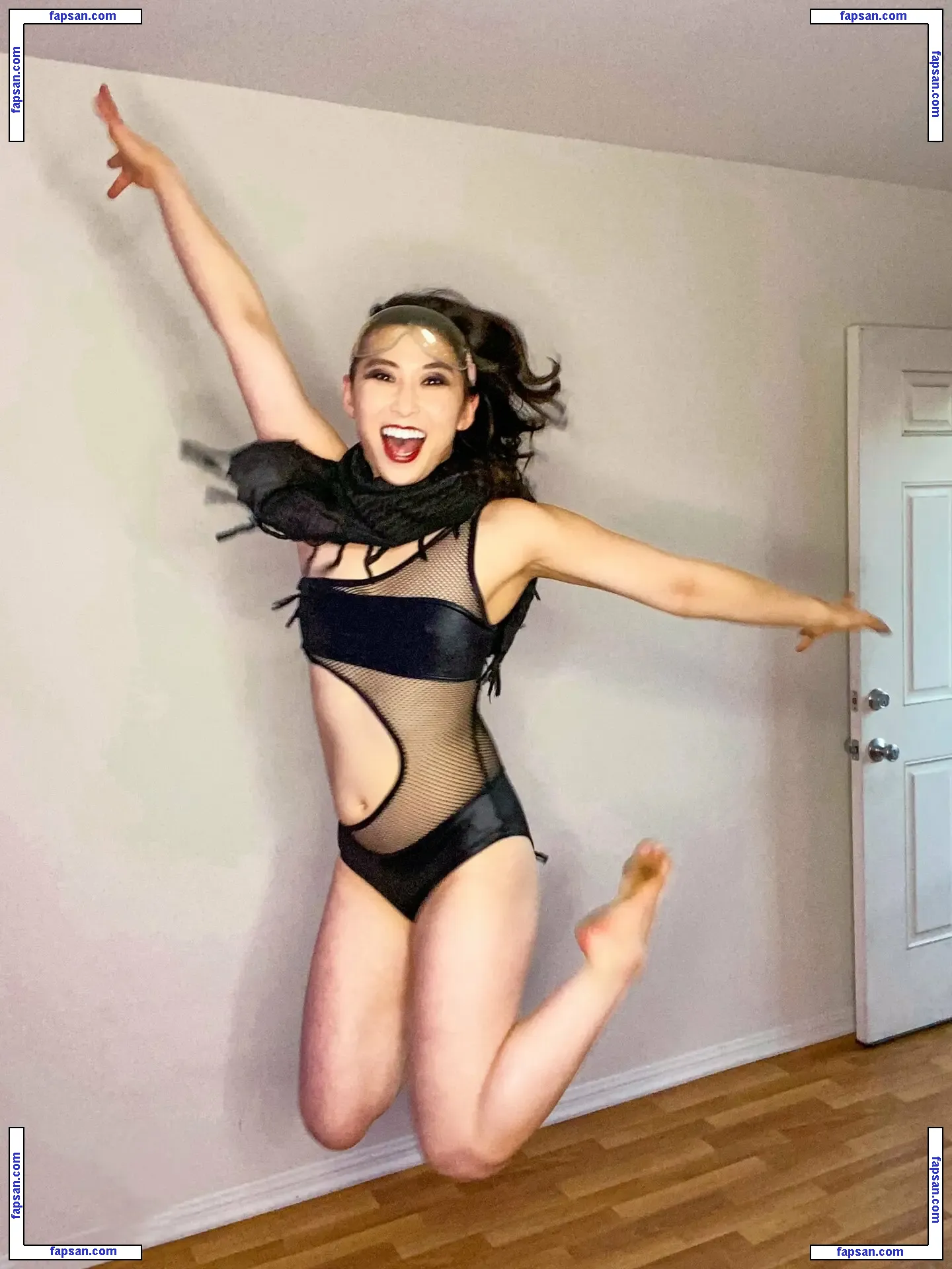 Erika Ishii nude photo #0002 from OnlyFans