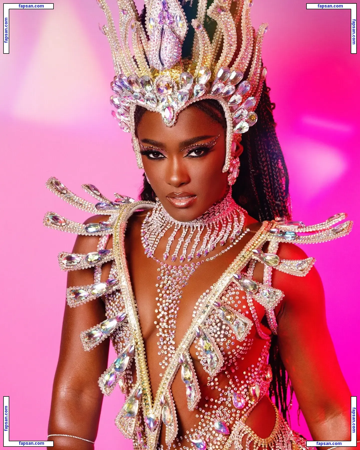 Erika Januza голая фото #0047 с Онлифанс