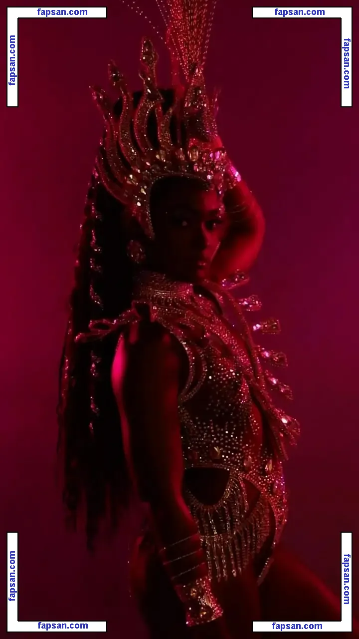 Erika Januza голая фото #0057 с Онлифанс