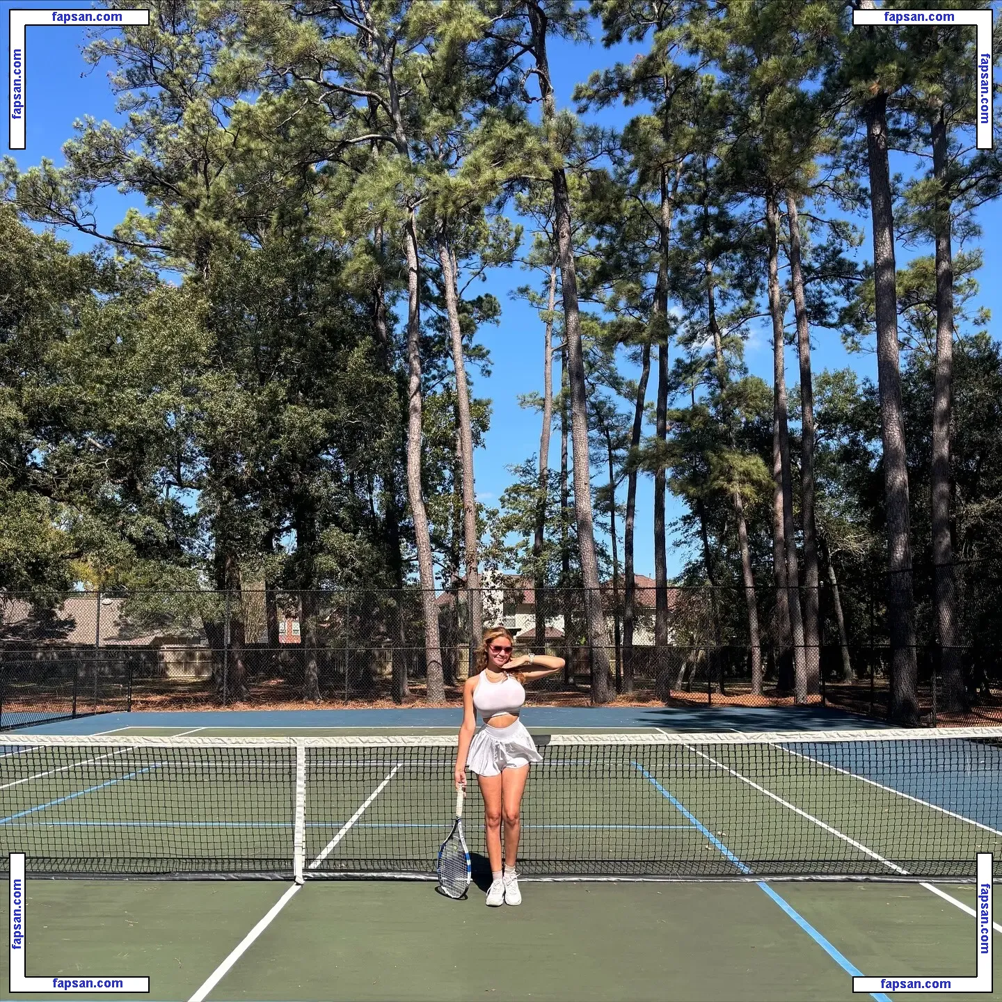 Erika M Diaz nude photo #0039 from OnlyFans