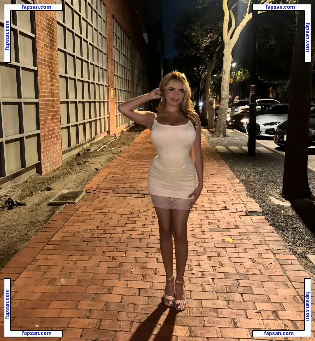 Erika M Diaz nude photo #0042 from OnlyFans