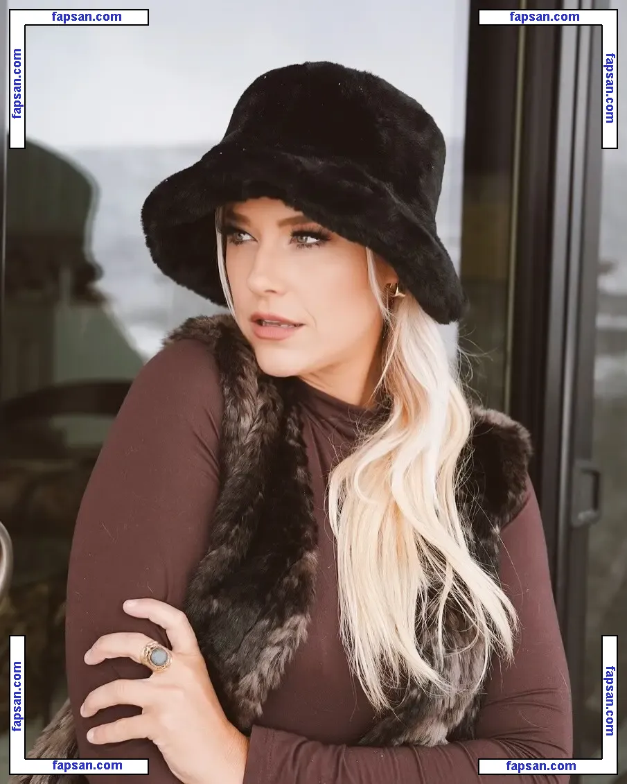 Erin Fay nude photo #0005 from OnlyFans