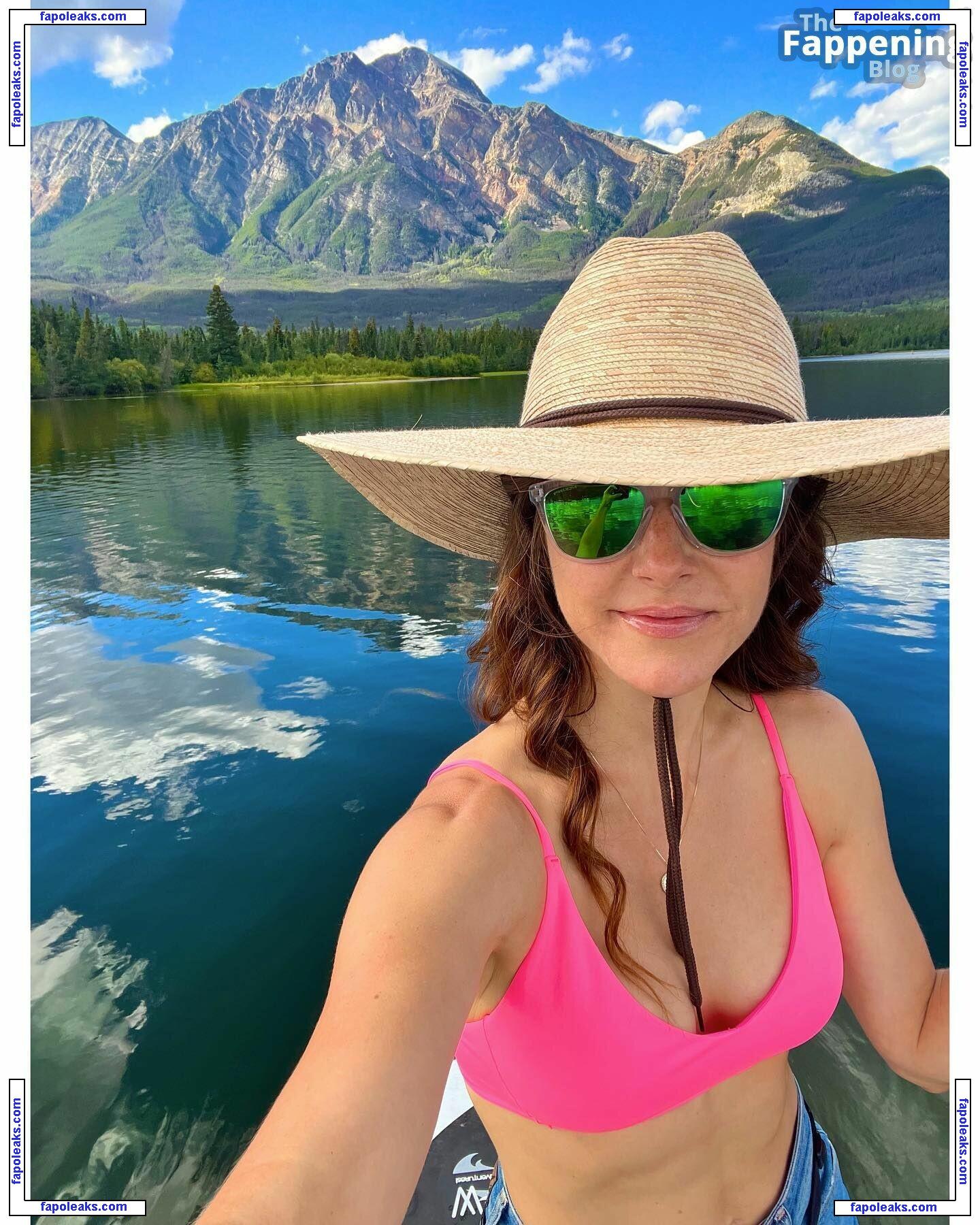 Erin Karpluk / erinkarpluk nude photo #0036 from OnlyFans