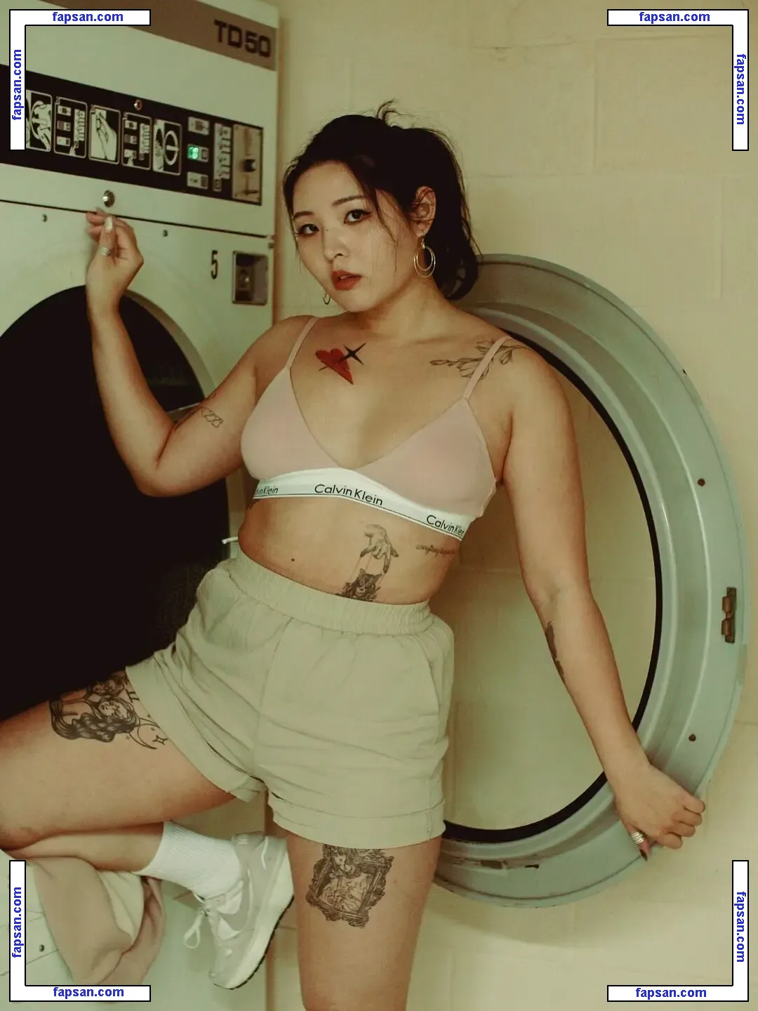 Erin Li nude photo #0009 from OnlyFans