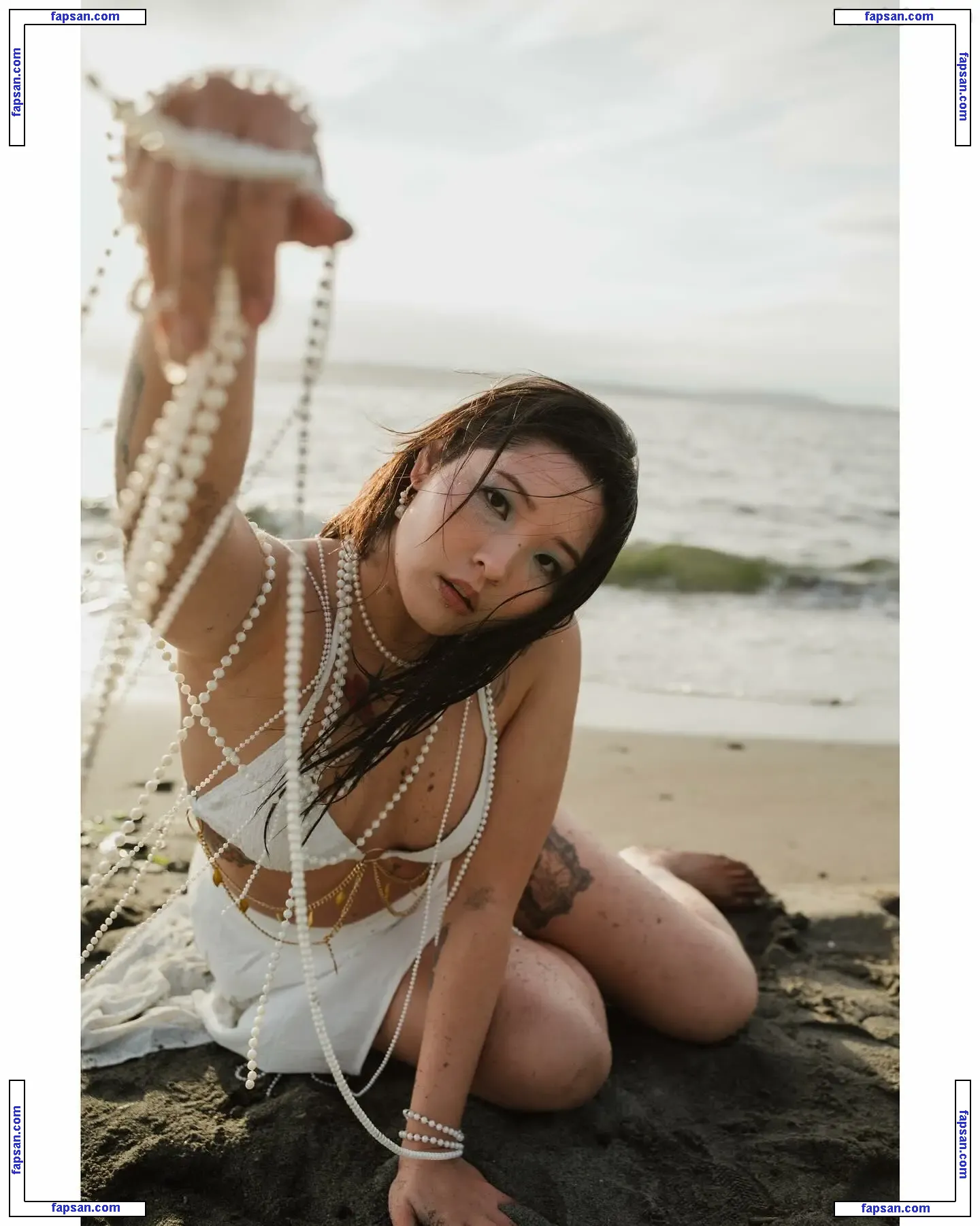 Erin Li nude photo #0024 from OnlyFans