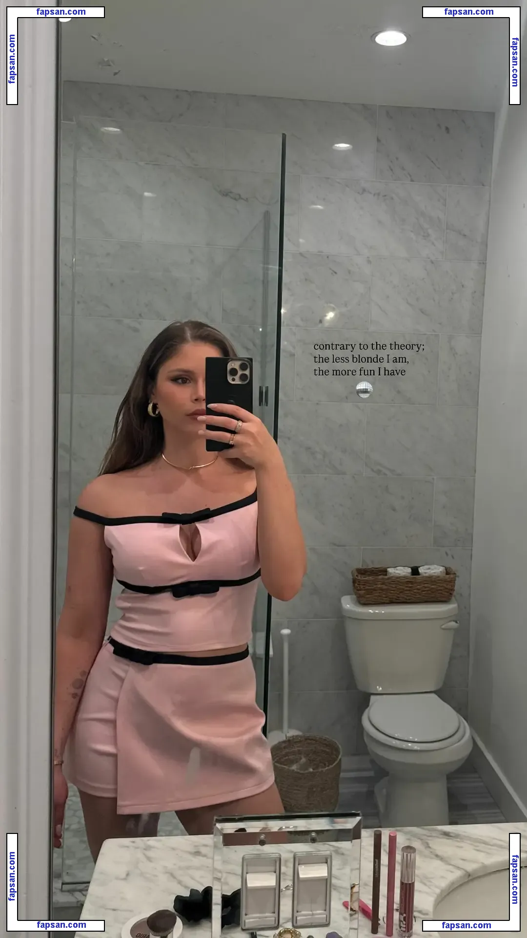 Erin Moriarty голая фото #0573 с Онлифанс