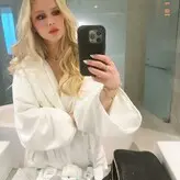 Erin Moriarty голая #0417