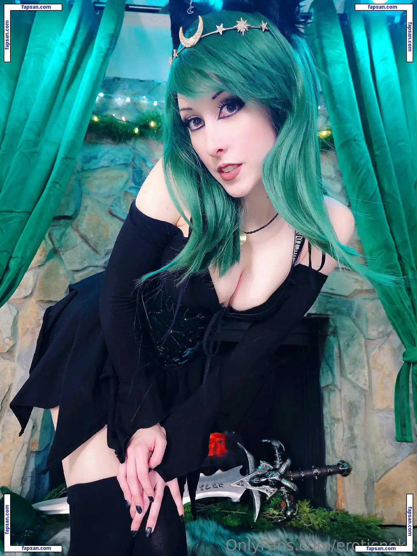 Eroticneko голая фото #0185 с Онлифанс