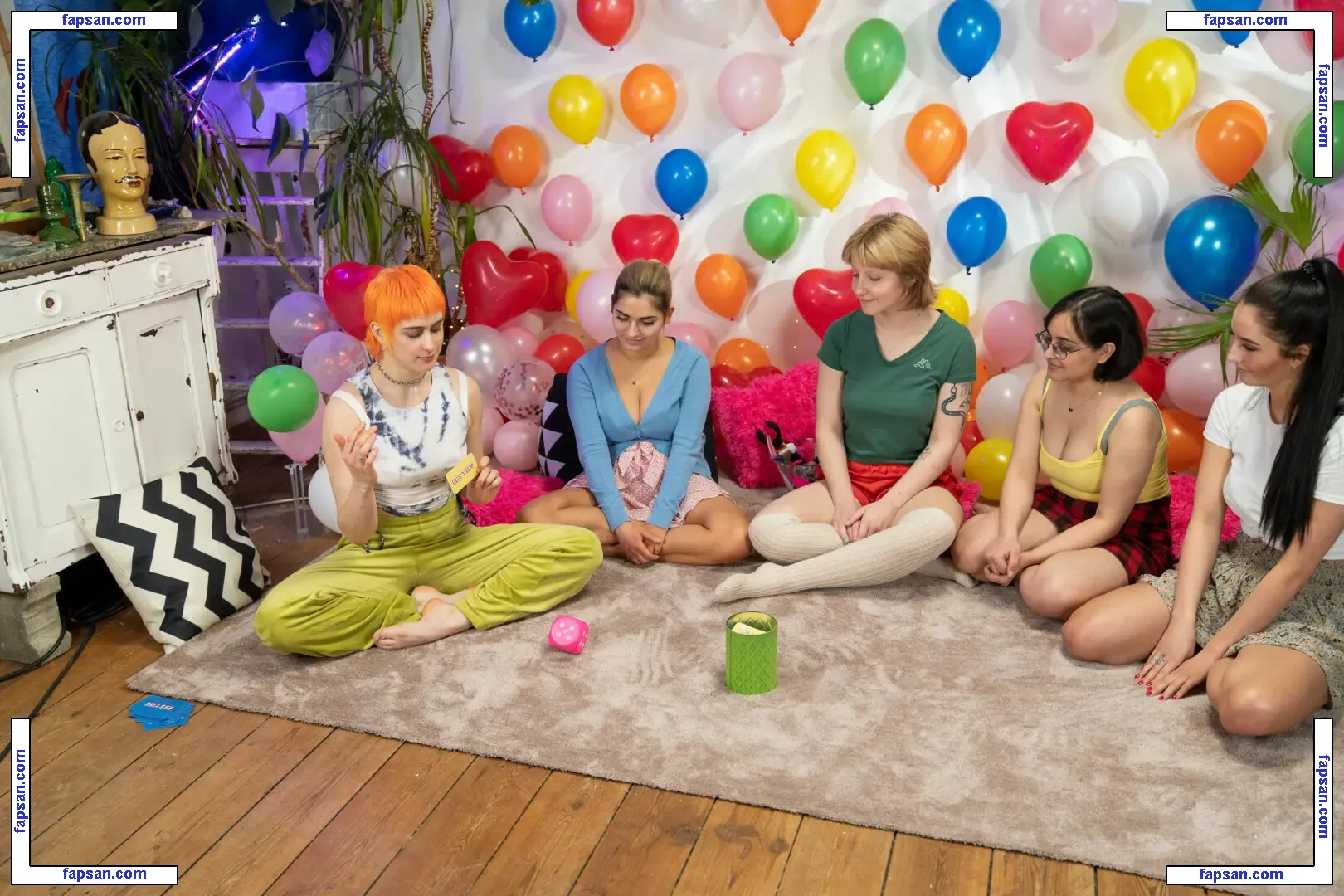 Ersties голая фото #0432 с Онлифанс