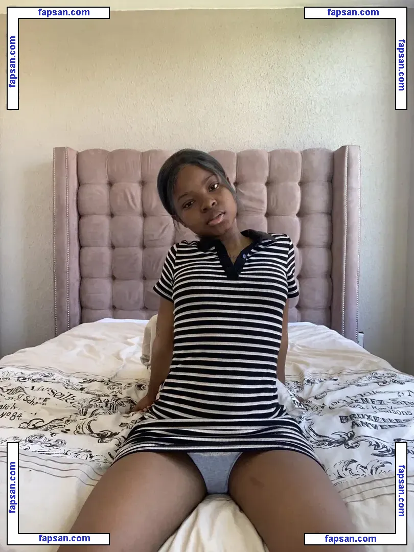 Ersties голая фото #0512 с Онлифанс