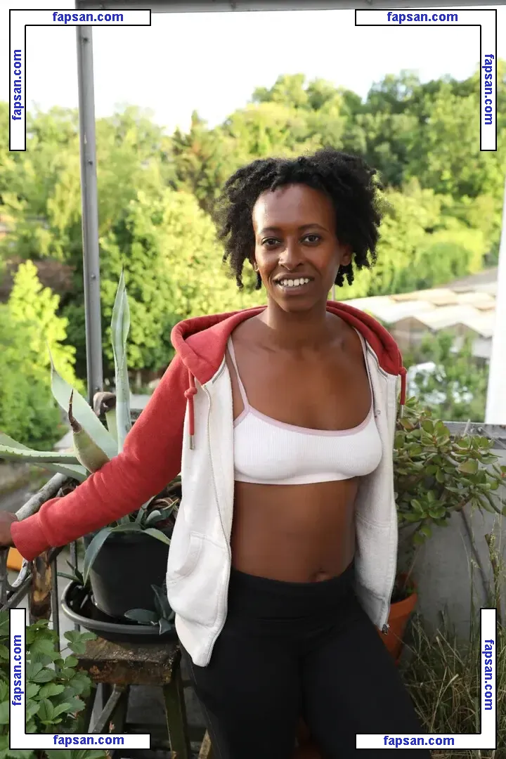 Ersties голая фото #0525 с Онлифанс