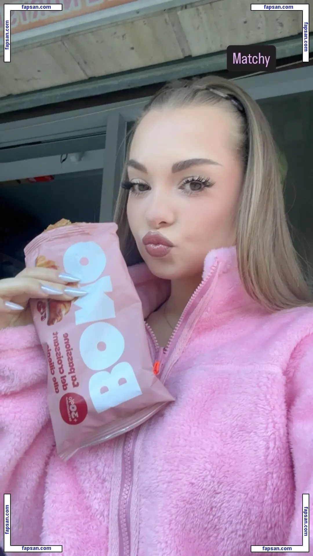 Erta Subashi голая фото #0003 с Онлифанс