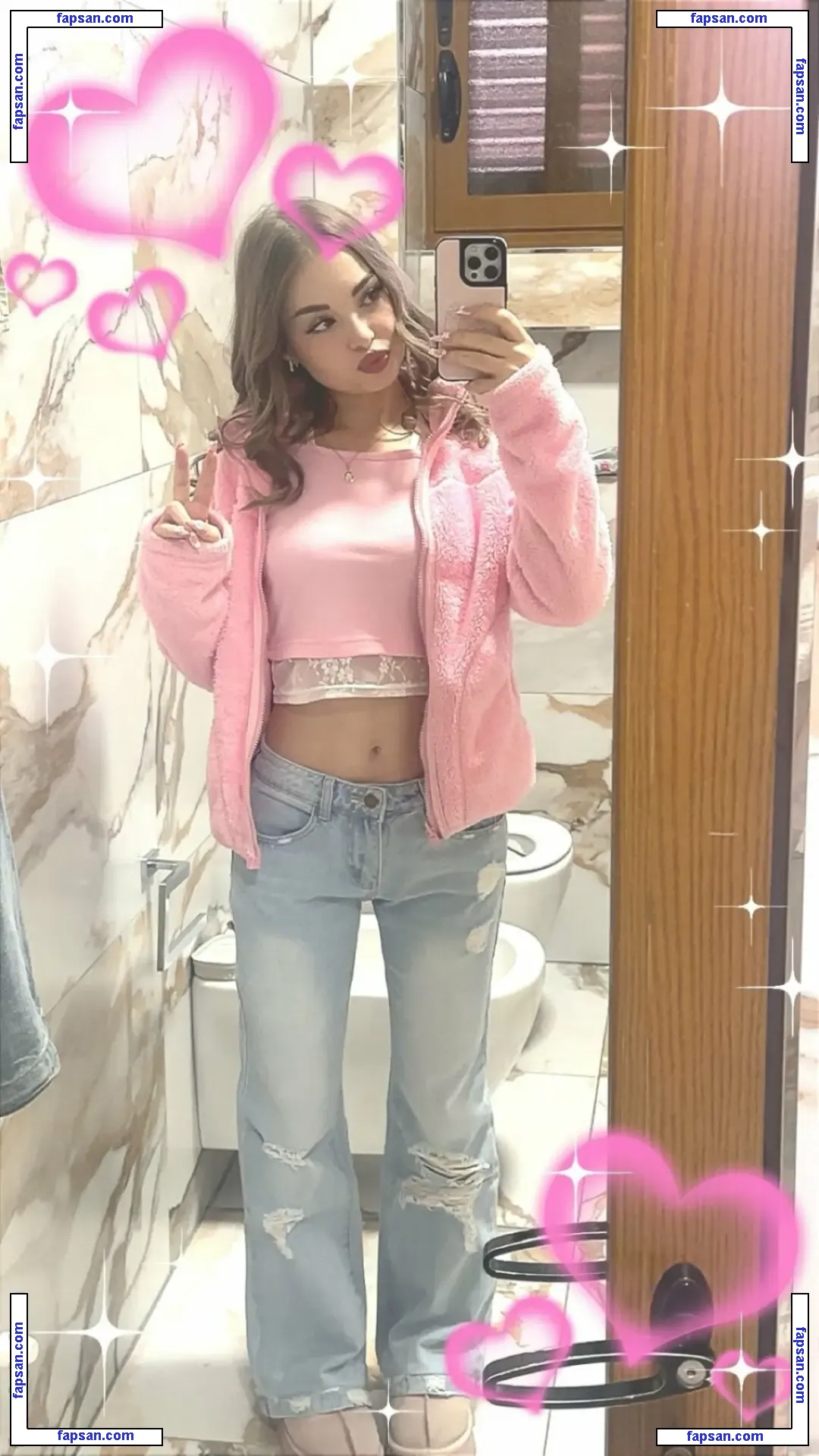 Erta Subashi голая фото #0008 с Онлифанс