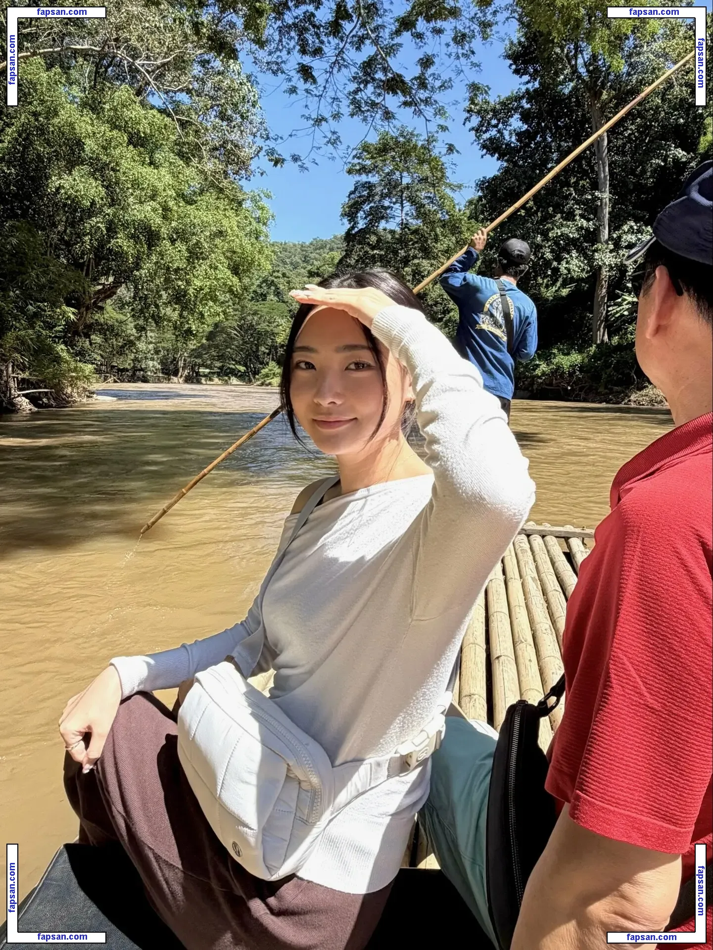 esblee nude photo #0020 from OnlyFans