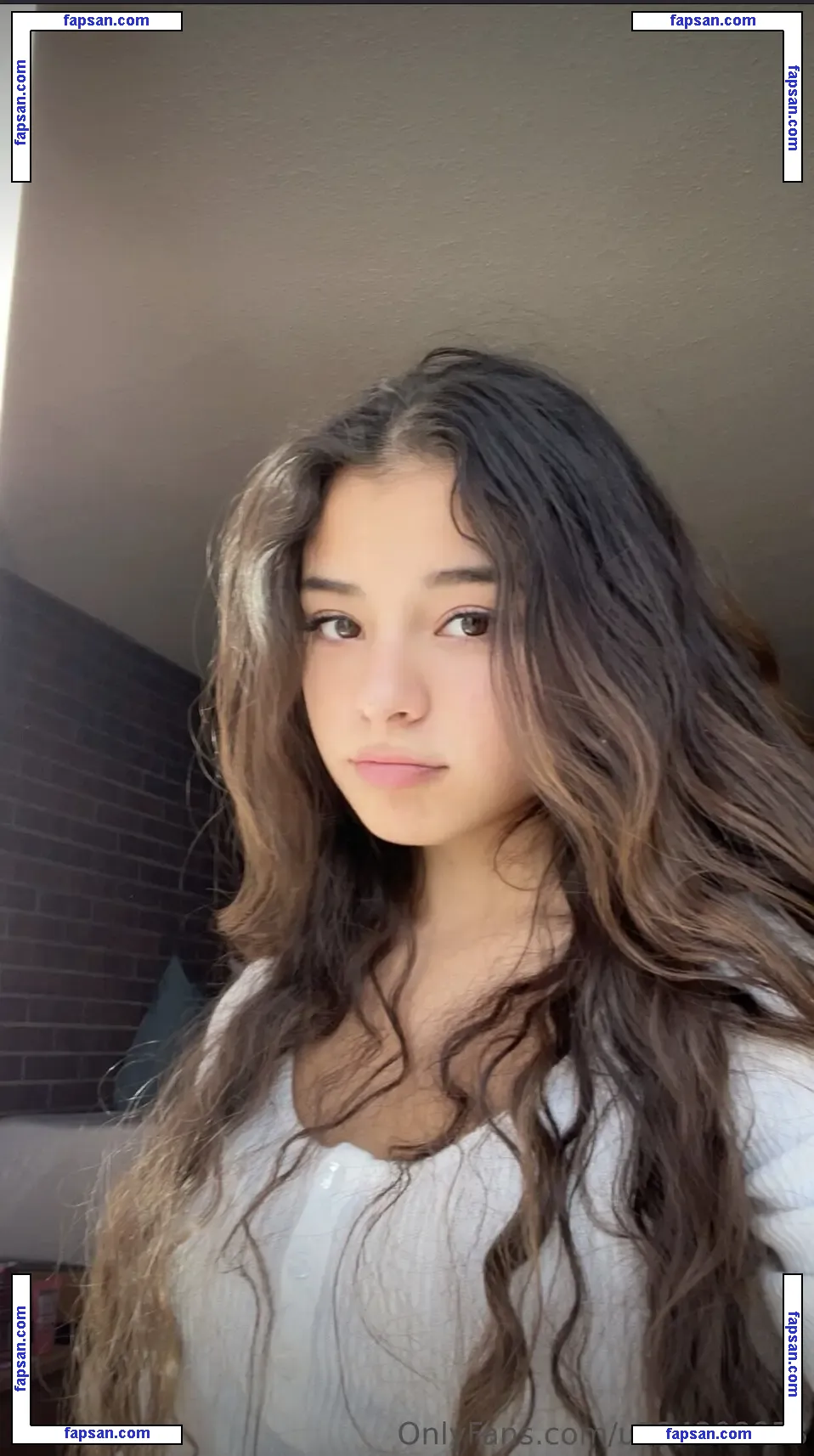 esmeblake голая фото #0005 с Онлифанс