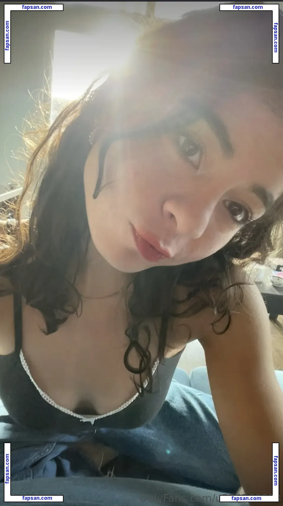 esmeblake голая фото #0007 с Онлифанс