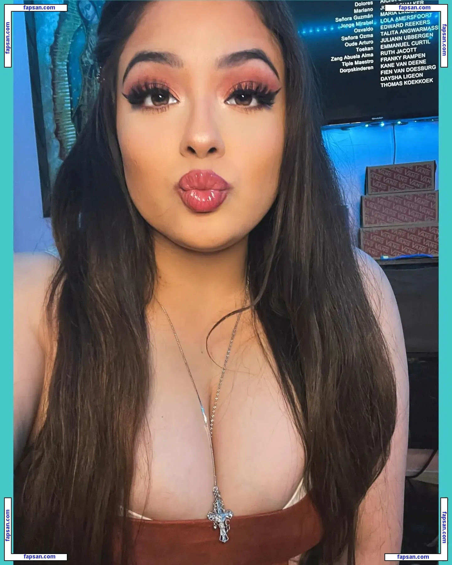 Esmeralda Quintero nude photo #0032 from OnlyFans