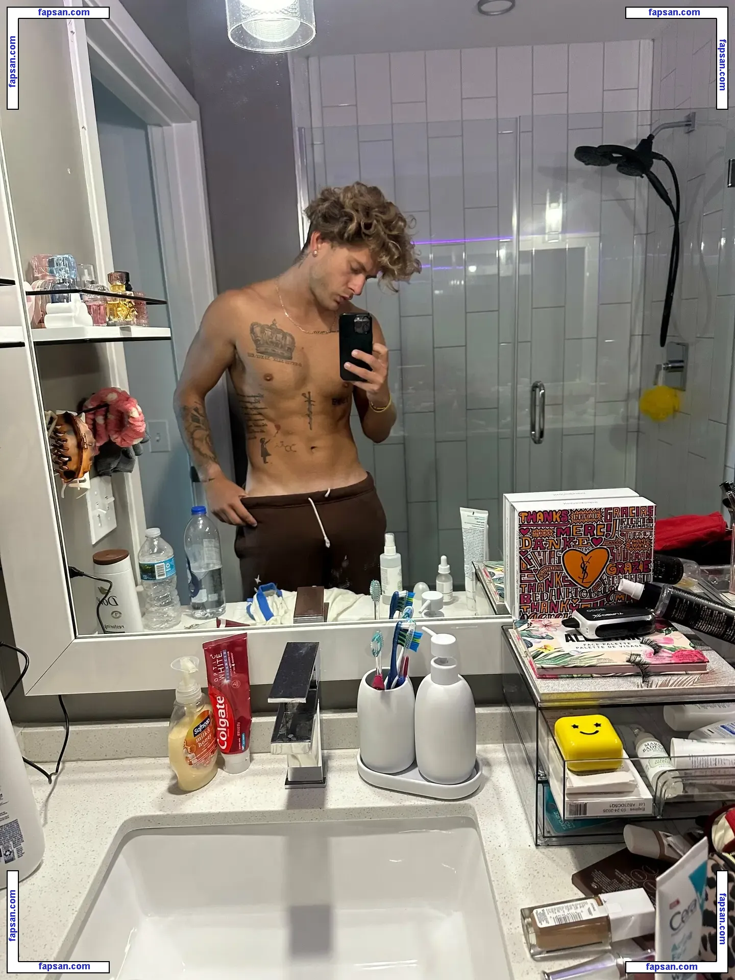 esteban.https nude photo #0002 from OnlyFans