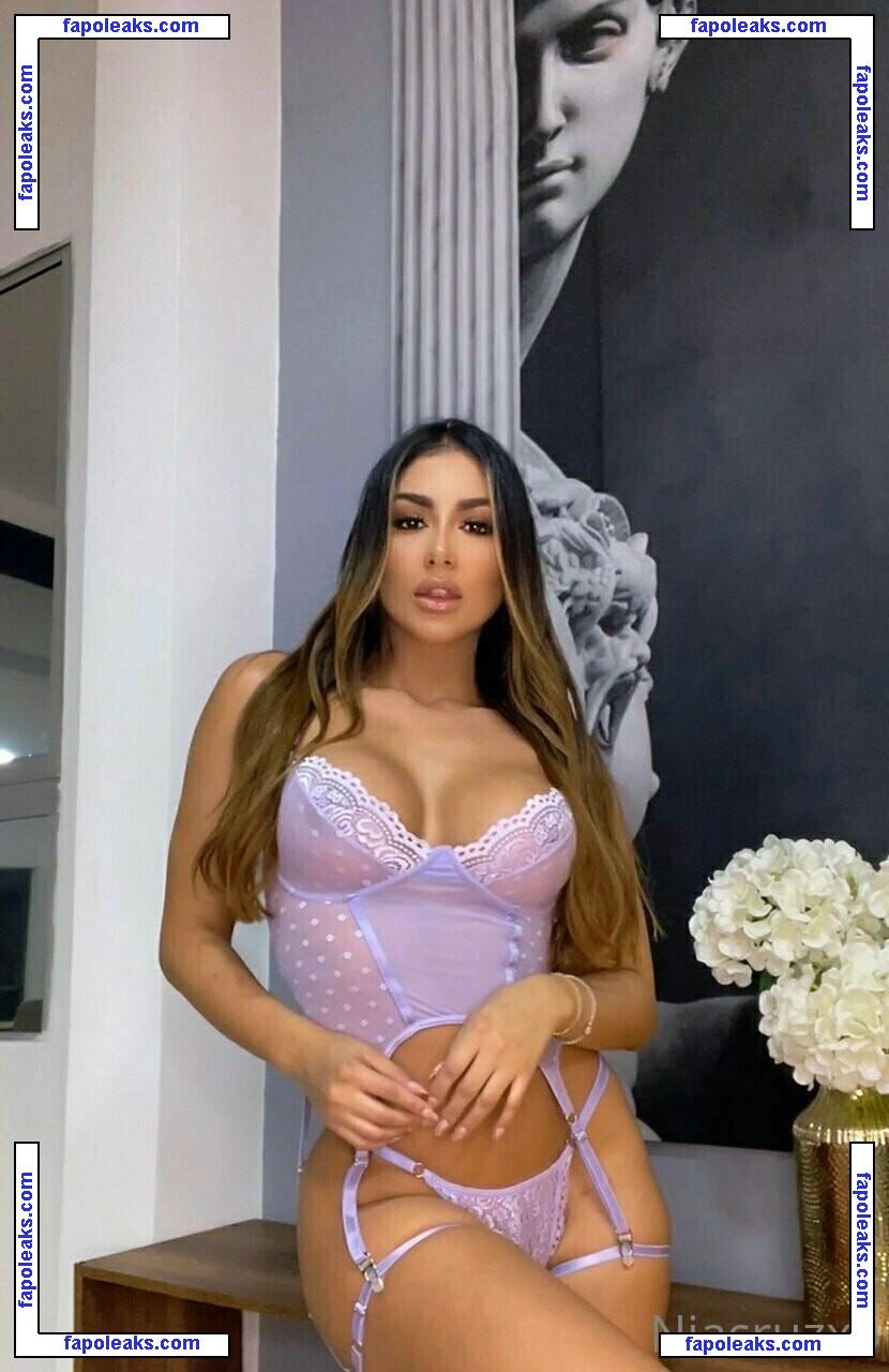 estefahg / Niacruzxo / estefaniahg_ nude photo #0033 from OnlyFans