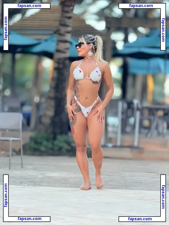 Estefani Feiticeira голая фото #0013 с Онлифанс