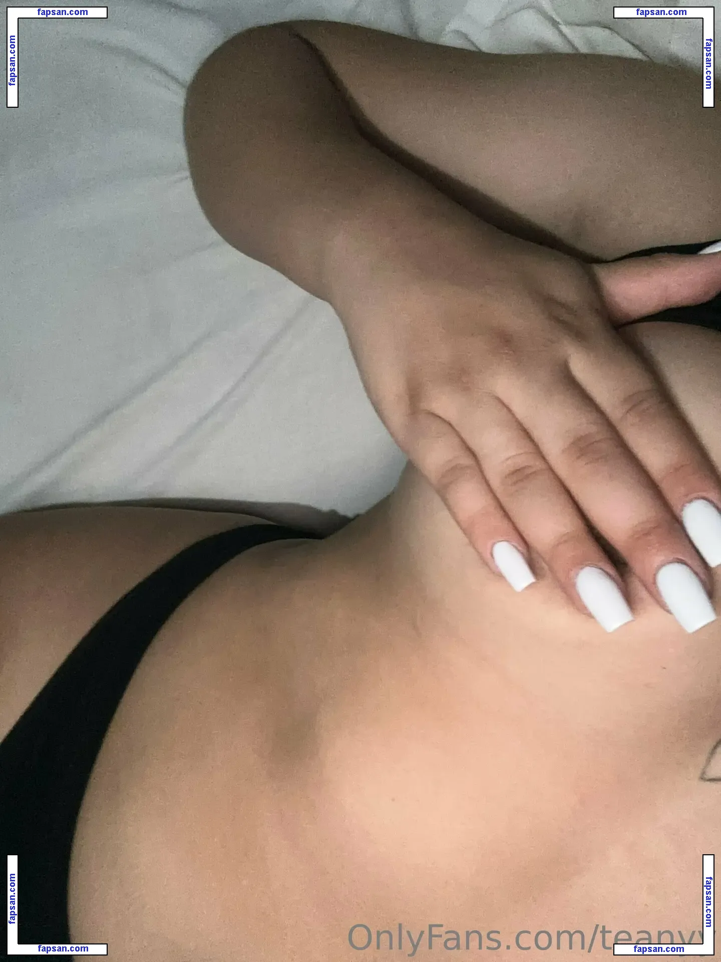 Estefany Marquez nude photo #0001 from OnlyFans