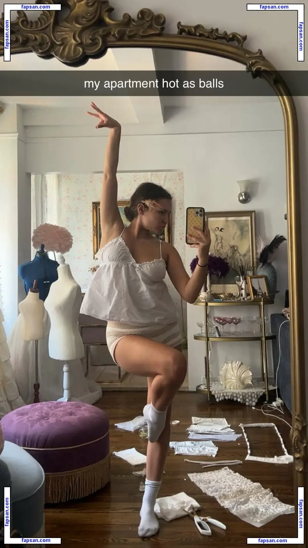 Ester Dobrik nude photo #0067 from OnlyFans