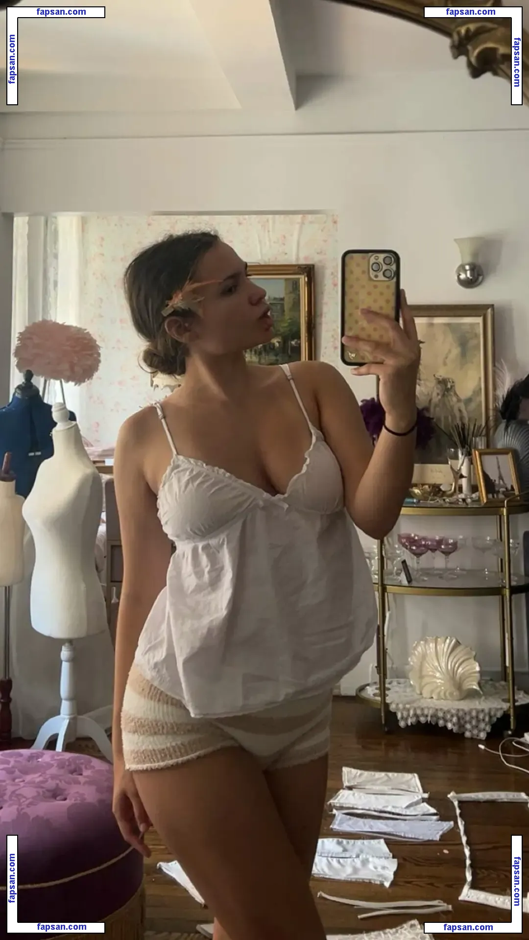 Ester Dobrik nude photo #0068 from OnlyFans