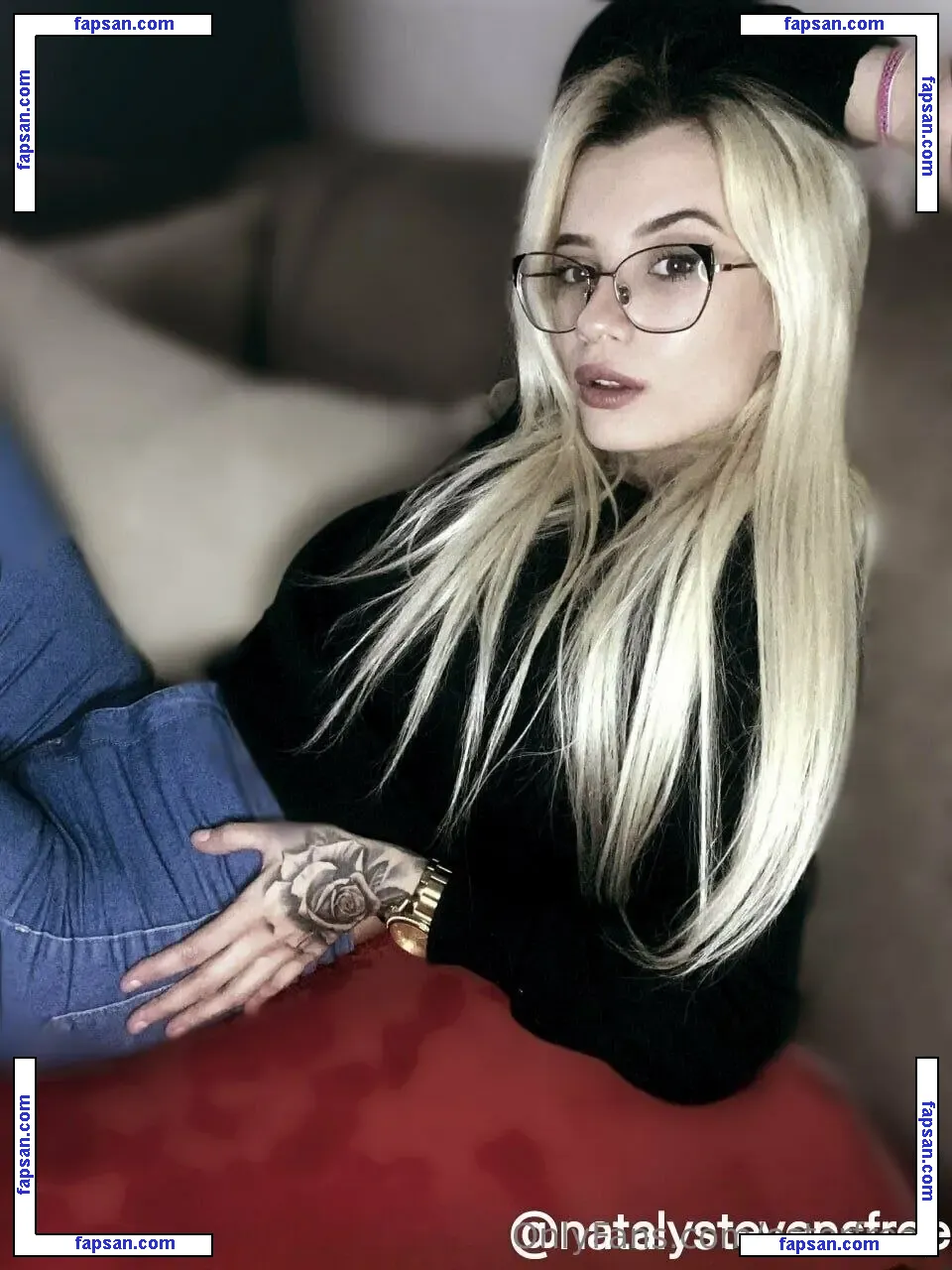 esterfreee nude photo #0082 from OnlyFans