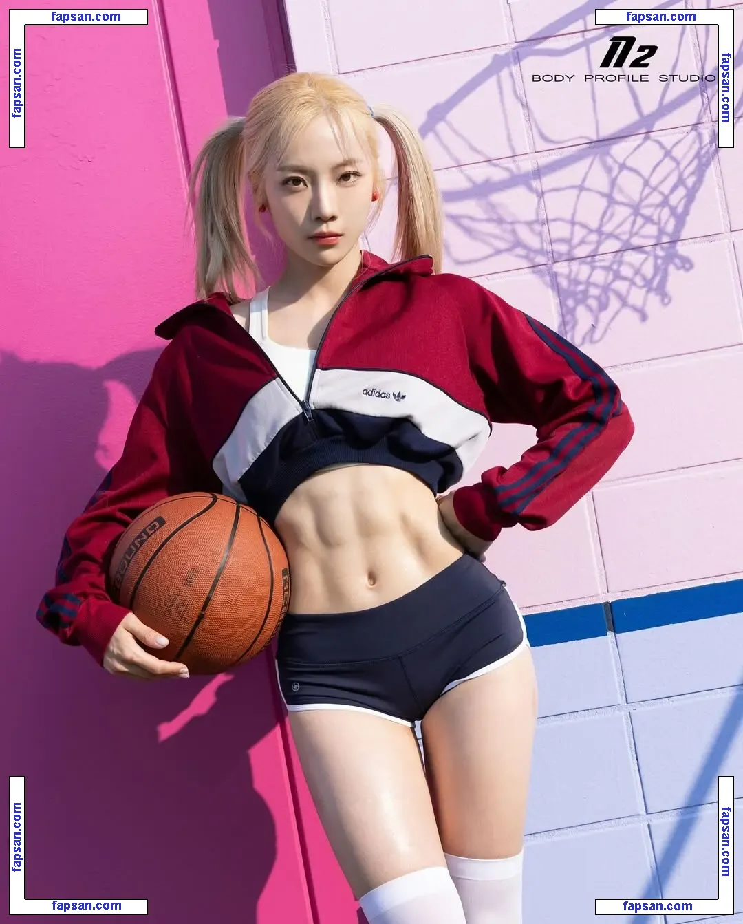 Euddeume nude photo #0013 from OnlyFans