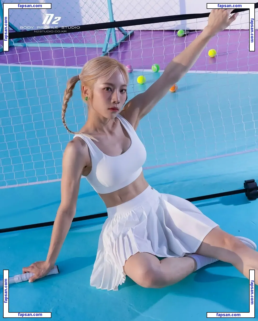 Euddeume nude photo #0016 from OnlyFans