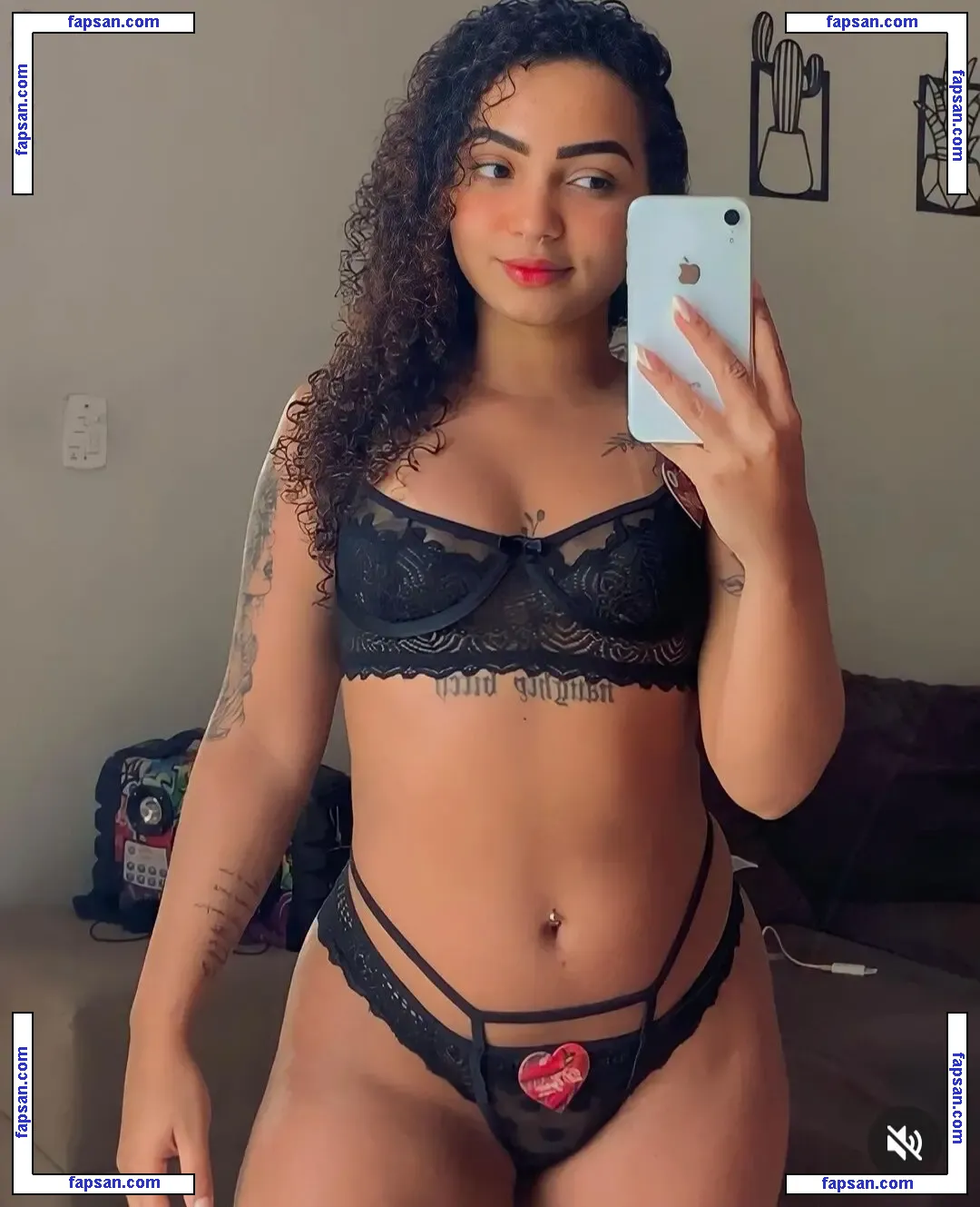 Eumaryelle_ nude photo #0009 from OnlyFans