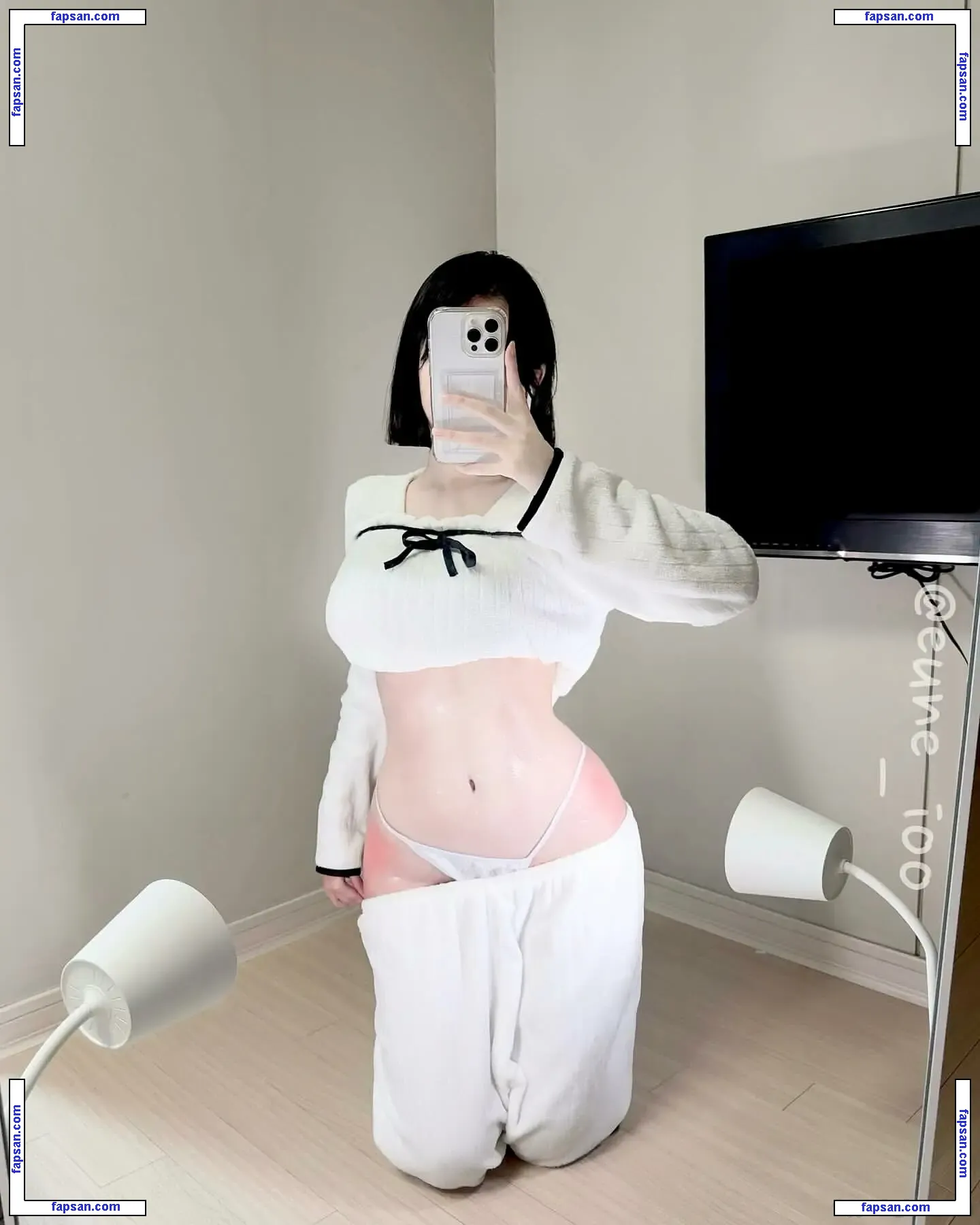 eune_006 голая фото #0006 с Онлифанс