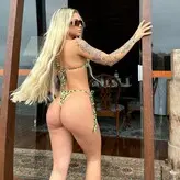 Eutreyce голая #0010