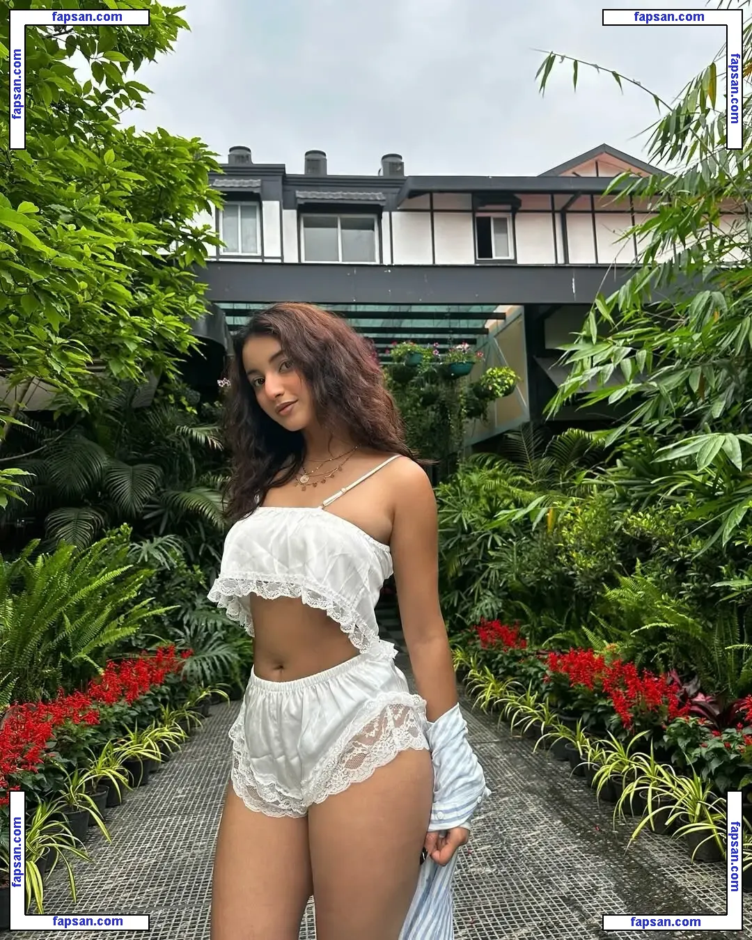 Eva Giri nude photo #0010 from OnlyFans