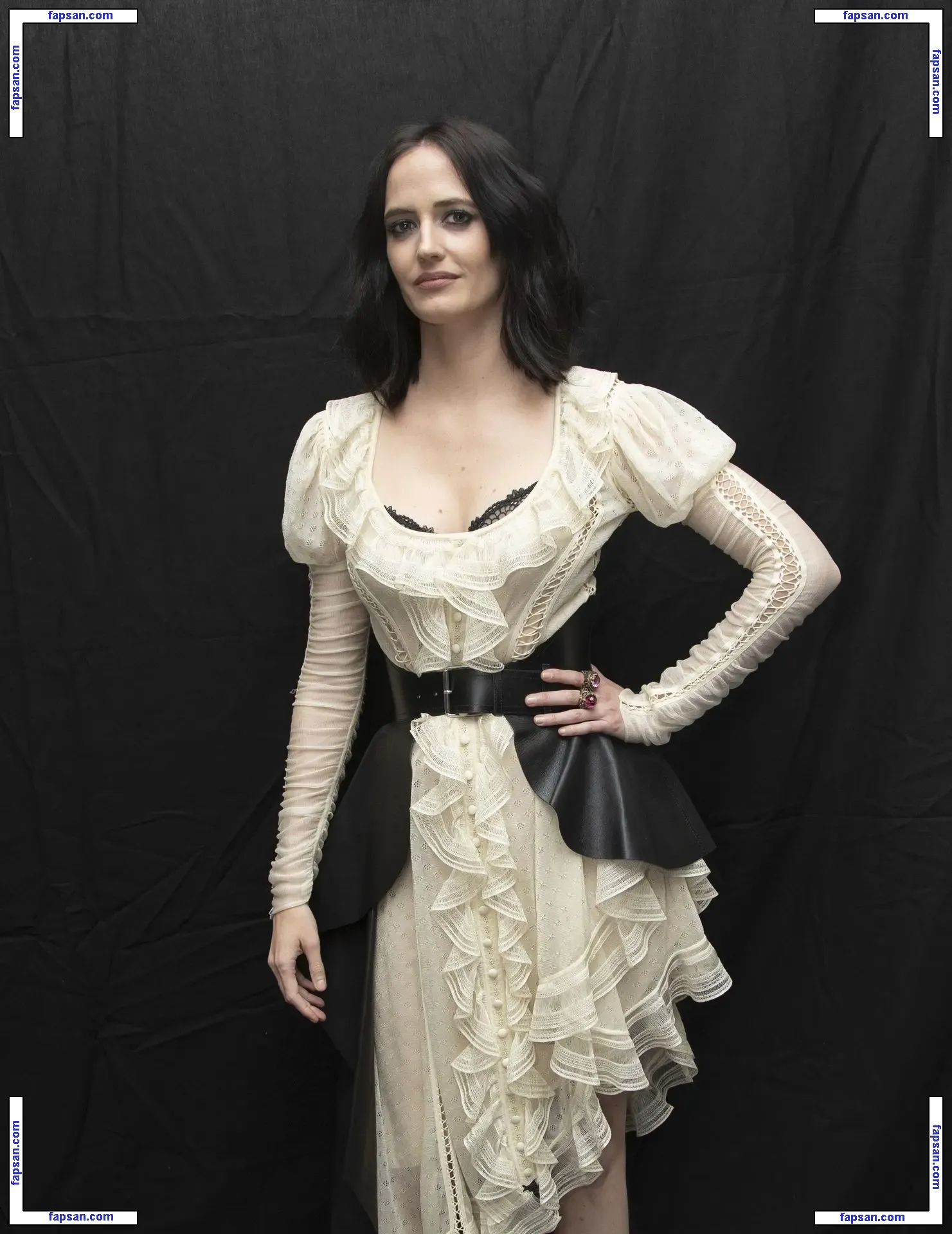 Eva Green голая фото #0346 с Онлифанс