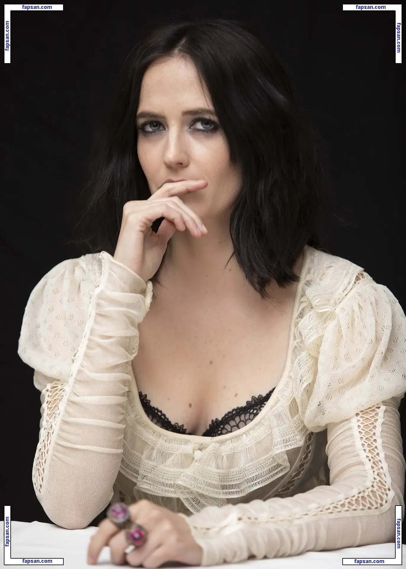 Eva Green голая фото #0355 с Онлифанс