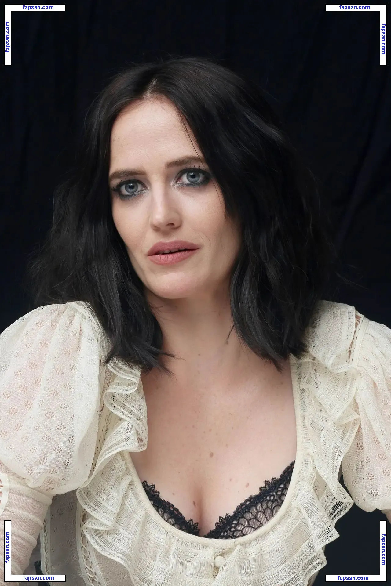 Eva Green голая фото #0361 с Онлифанс