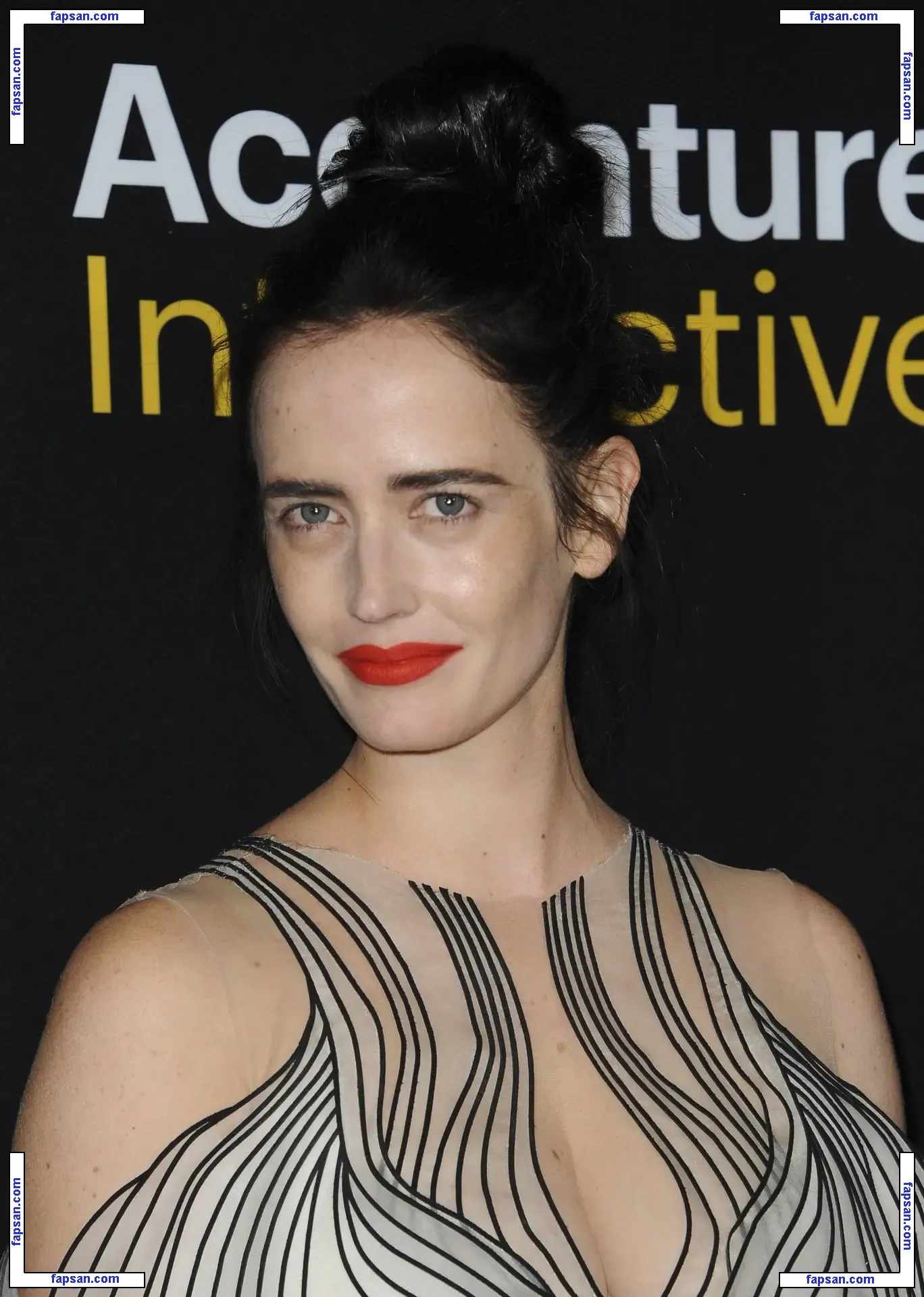 Eva Green голая фото #0391 с Онлифанс