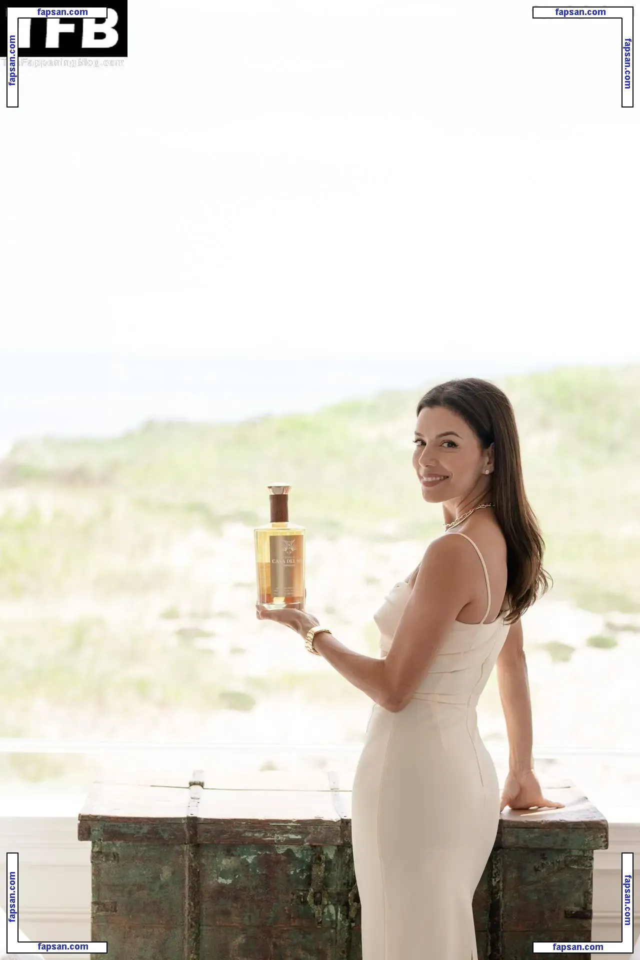 Eva Longoria nude photo #2243 from OnlyFans