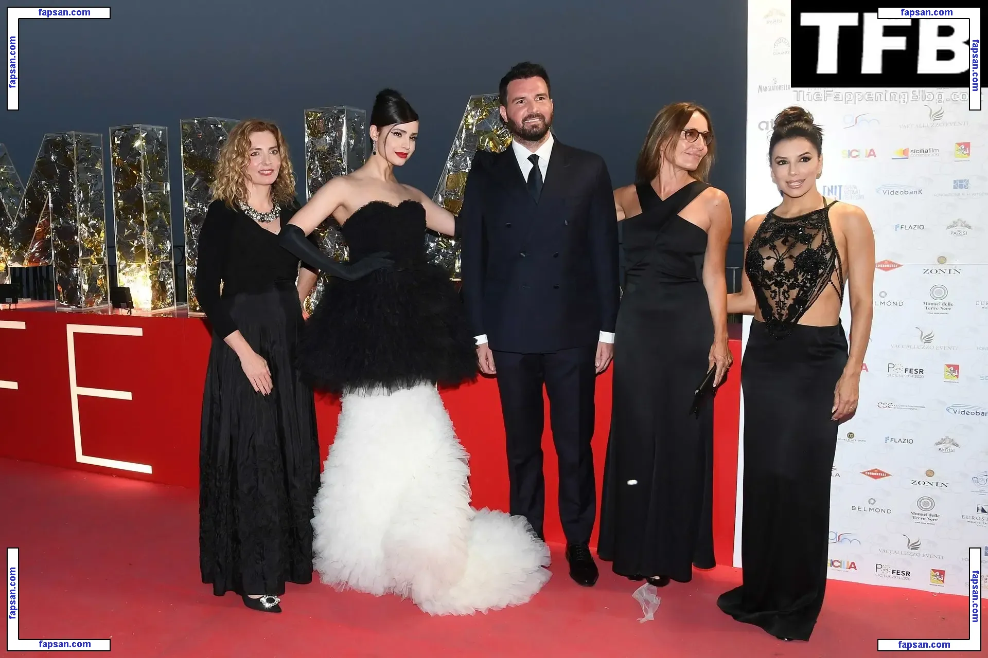 Eva Longoria nude photo #2330 from OnlyFans