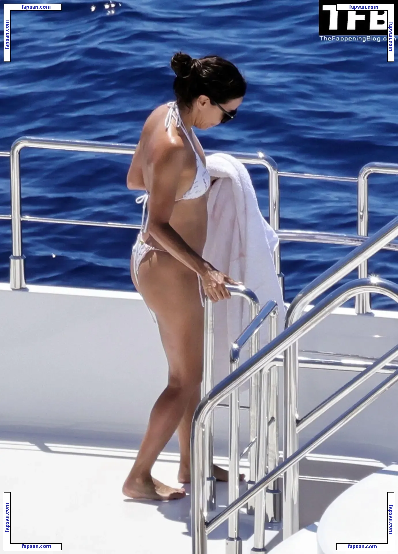 Eva Longoria nude photo #2374 from OnlyFans